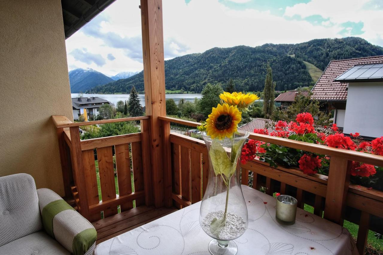 Haus Lackner Am Weissensee In Kaernten Ngoại thất bức ảnh