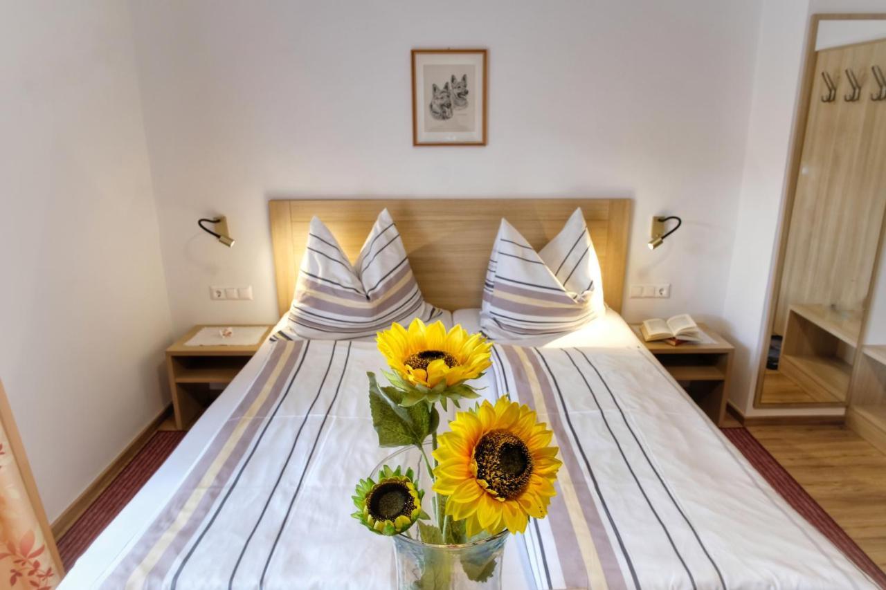 Haus Lackner Am Weissensee In Kaernten Ngoại thất bức ảnh