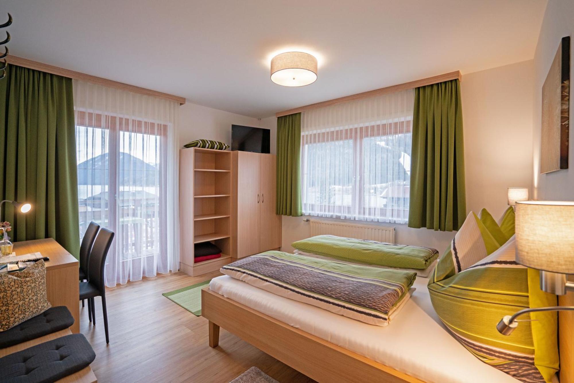 Haus Lackner Am Weissensee In Kaernten Ngoại thất bức ảnh